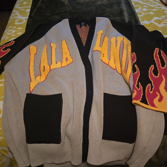 Dressed In LALA oversized Cardigan S/M - Picture 4 of 5